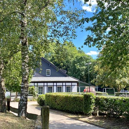 Hotel Gut Moschenhof Düsseldorf Eksteriør bilde
