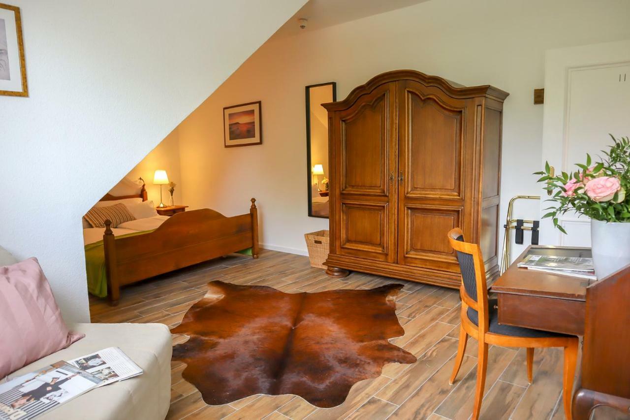 Hotel Gut Moschenhof Düsseldorf Eksteriør bilde